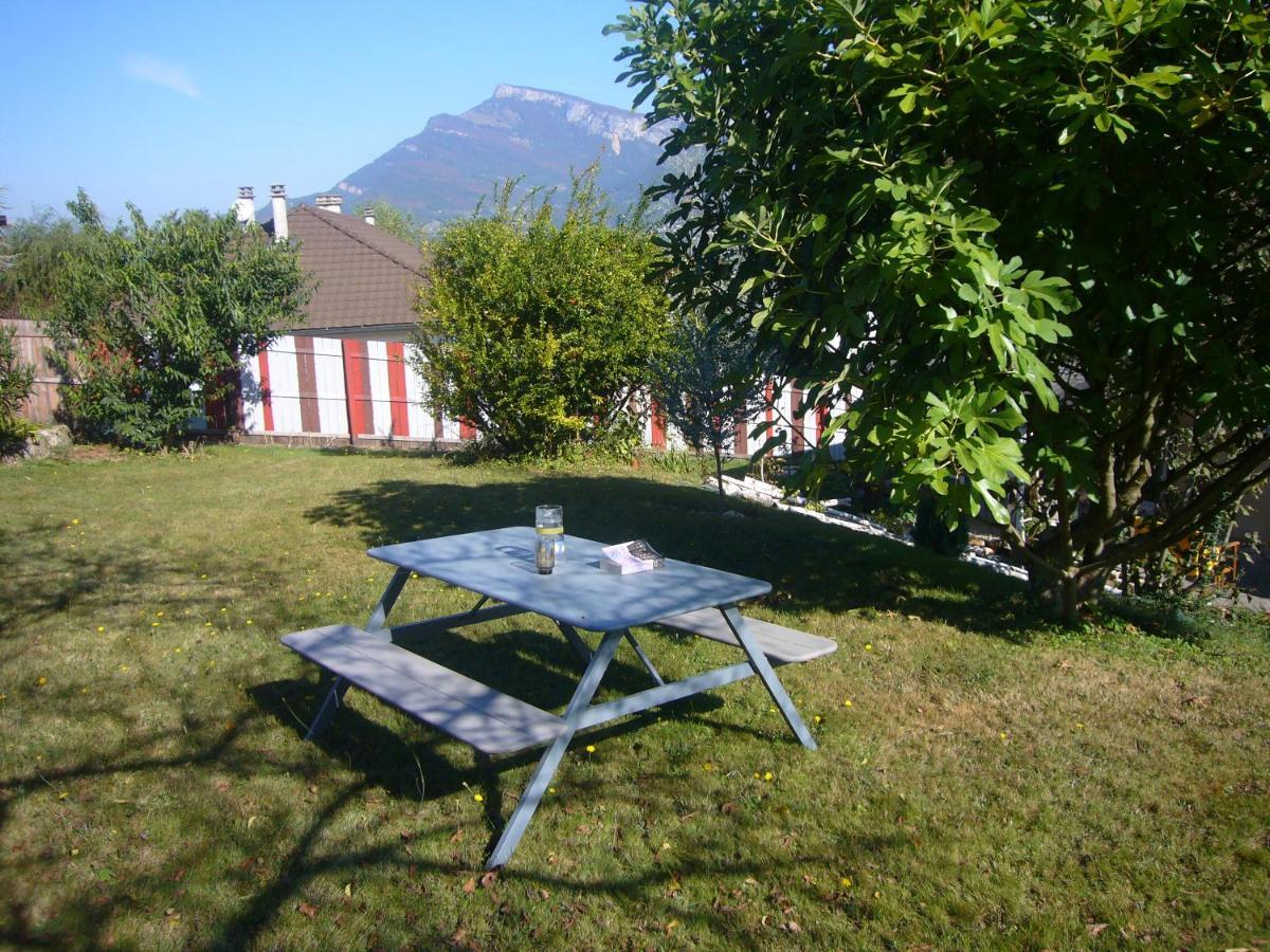 Zimmer Mit Fruehstueck Challes-les-Eaux Esterno foto