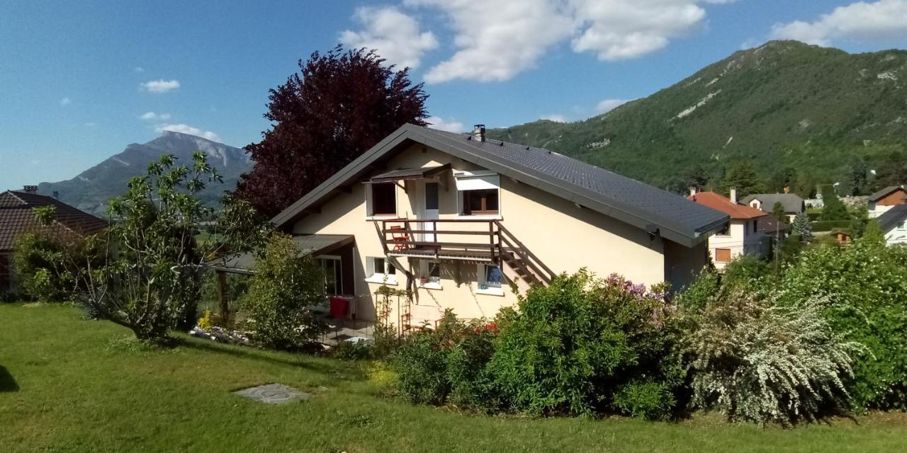 Zimmer Mit Fruehstueck Challes-les-Eaux Esterno foto