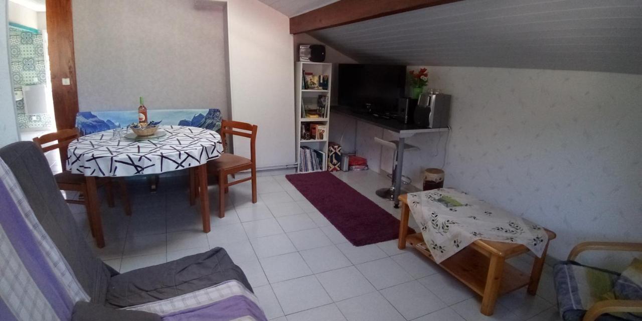 Zimmer Mit Fruehstueck Challes-les-Eaux Esterno foto